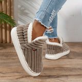 Pippa - Pantufas de Pelúcia Listradas