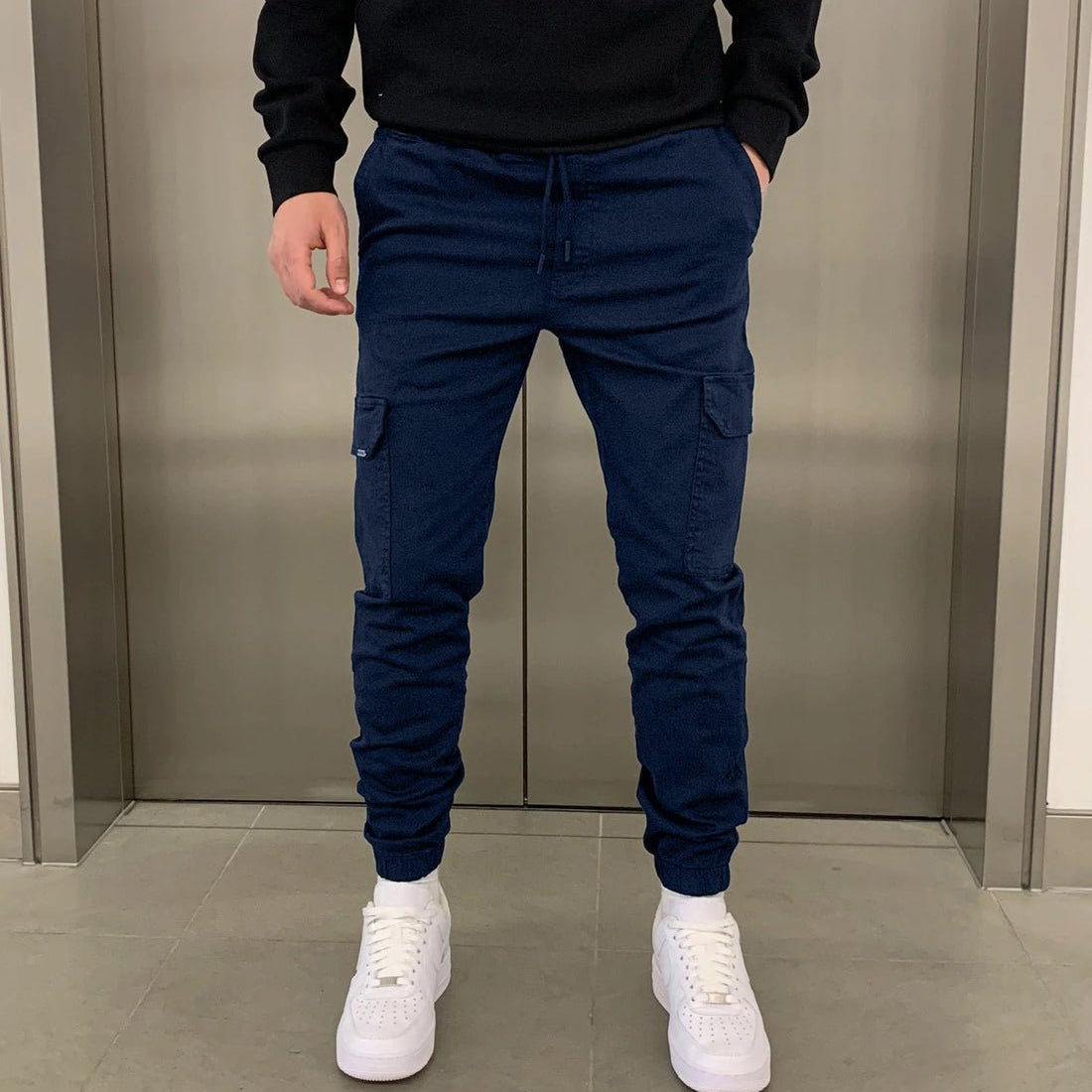 William – Calças Jogger Cargo Elegantes e Práticas