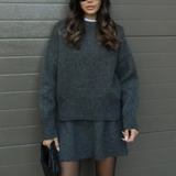 Heidi® | Conjunto adequado de 2 pulôveres e saias