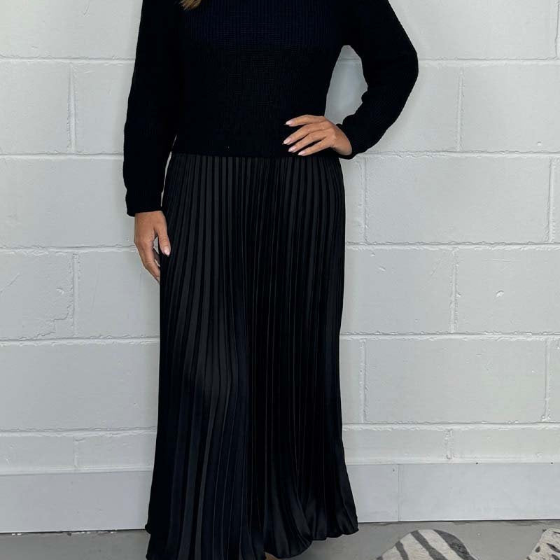 EMILIA™ - Pullover Langa com Saia Plissada
