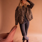 Susanne™ | Casaco Trendy com Padrão de Leopardo