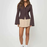 Emma - Blusa em estilo retro com fecho de botão